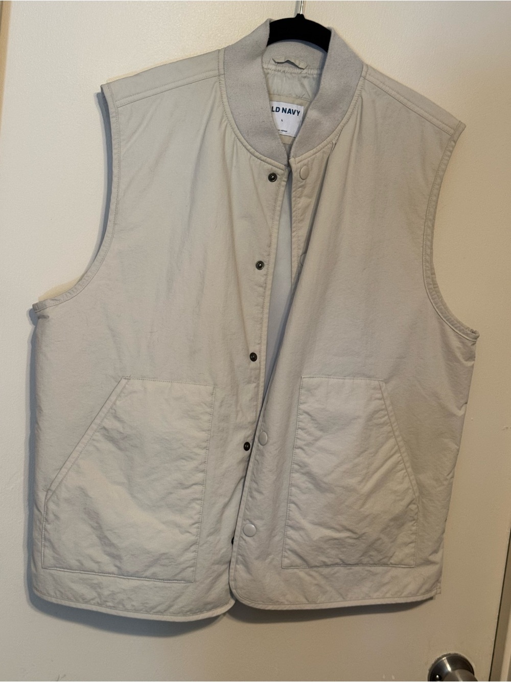 Old Navy Men's L Nylon Liner Vest Snap-Front Military Inspired. Lagenlook Loose
